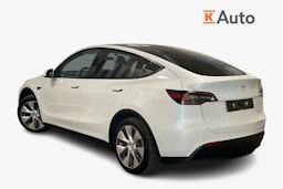 valkoinen Tesla Model Y 2021 kuva 2.