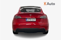 punainen Tesla Model Y 2021 kuva 3.