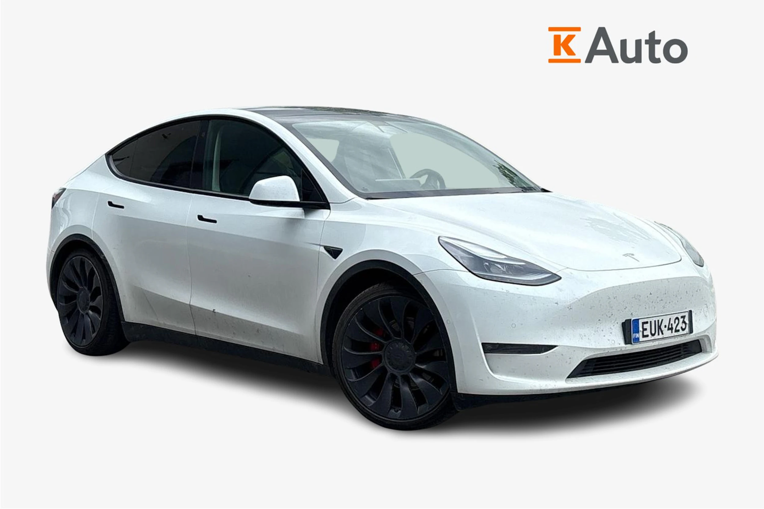 valkoinen Tesla Model Y 2022 kuva 1.