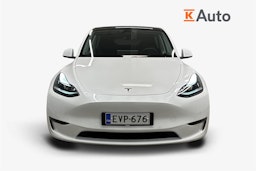 valkoinen Tesla Model Y 2022 kuva 5.