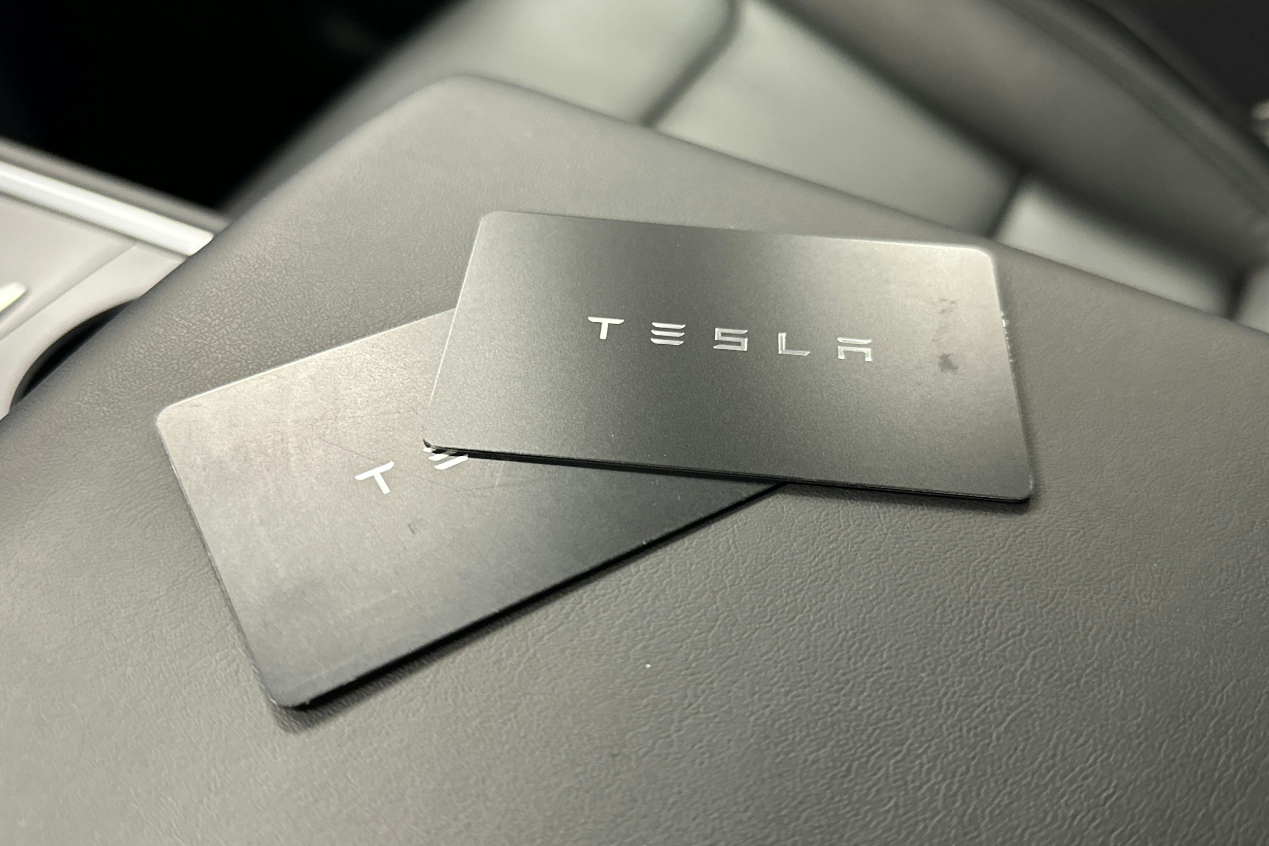 musta Tesla Model Y 2022 kuva 27.