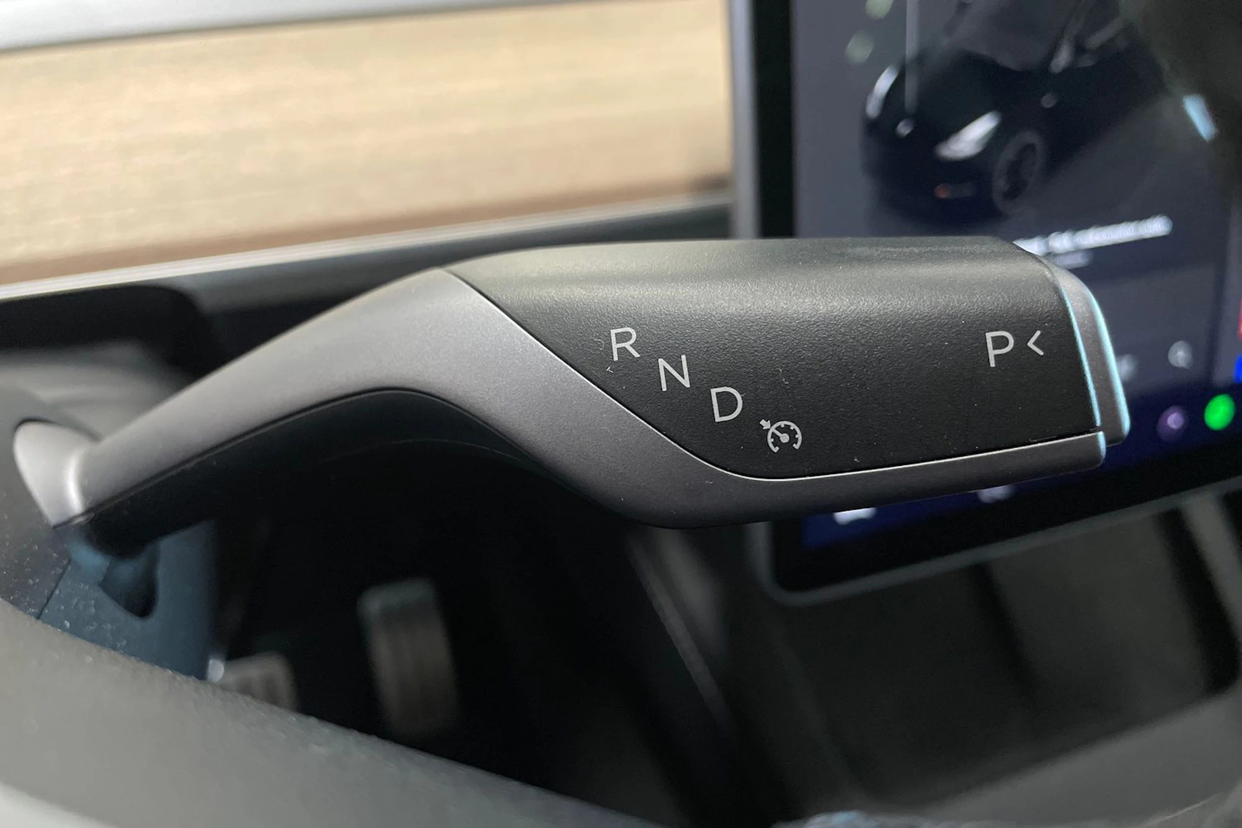 musta Tesla Model Y 2022 kuva 15.