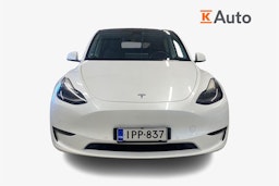 valkoinen Tesla Model Y 2022 kuva 5.