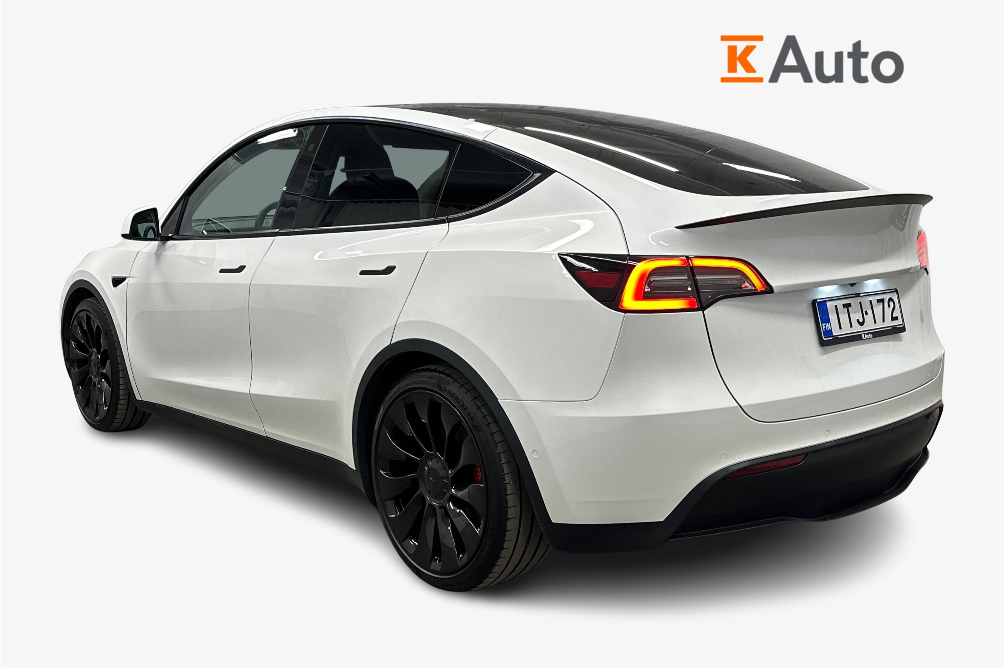 Tesla Model Y Performance 2022, kuva 2/44