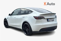 valkoinen Tesla Model Y 2022 kuva 2.