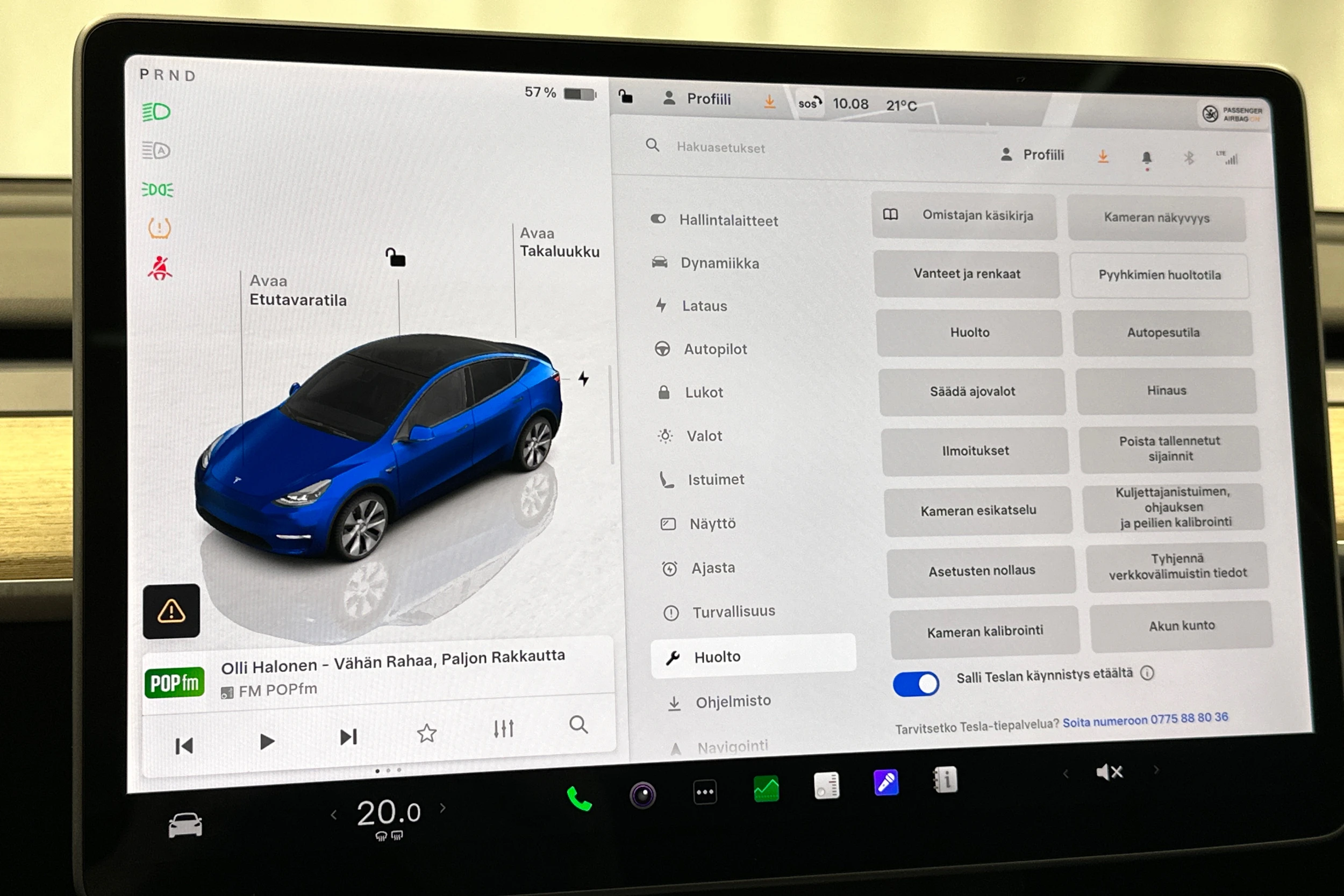 sininen Tesla Model Y 2022 kuva 21.