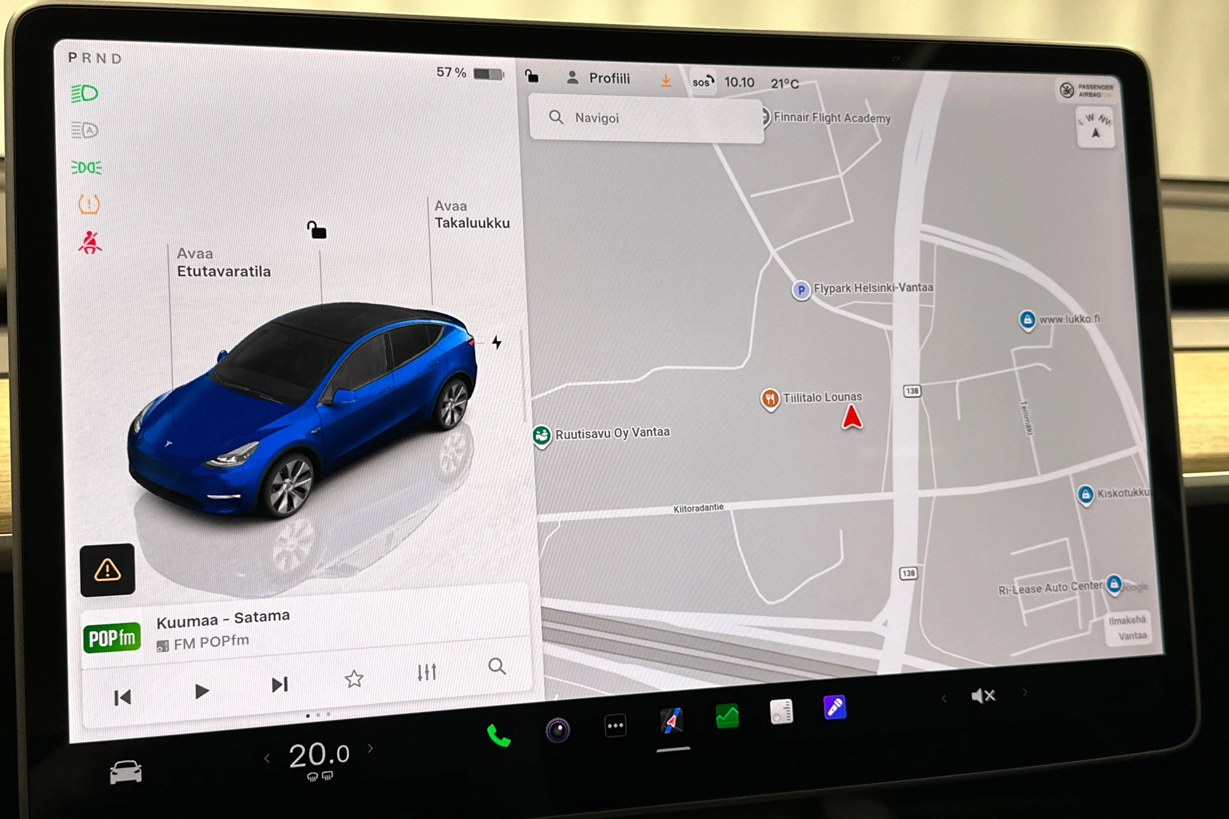 sininen Tesla Model Y 2022 kuva 27.