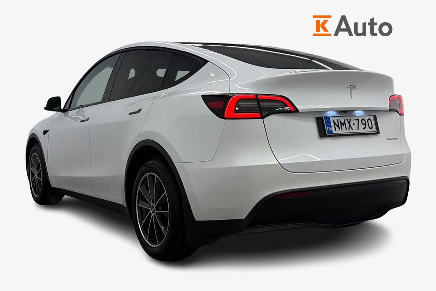 Tesla Model Y Long Range 2022, kuva 2/28