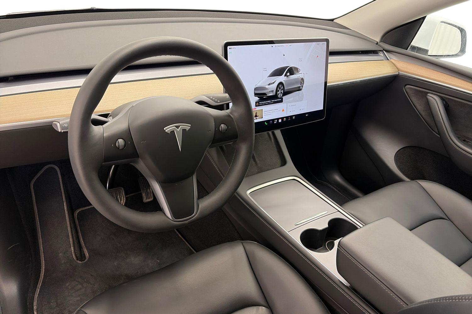 Tesla Model Y Long Range 2022, kuva 6/28