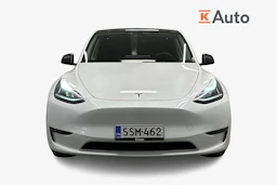 valkoinen Tesla Model Y 2022 kuva 5.