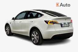 valkoinen Tesla Model Y 2022 kuva 2.