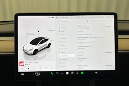 valkoinen Tesla Model Y 2022 kuva 26.