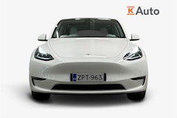 valkoinen Tesla Model Y 2022 kuva 5.