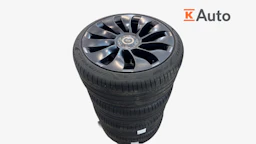 met. musta Tesla Model Y 2023 kuva 8.