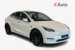 valkoinen Tesla Model Y 2023 kuva 1.