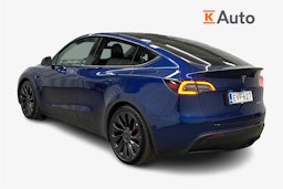 sininen Tesla Model Y 2023 kuva 2.