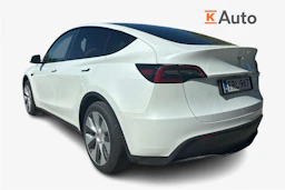 Valkoinen Tesla Model Y 2023 kuva 2.