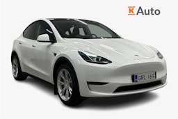 valkoinen Tesla Model Y 2023 kuva 1.