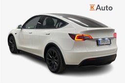 valkoinen Tesla Model Y 2023 kuva 2.
