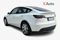 Valkoinen Tesla Model Y 2023 kuva 2.