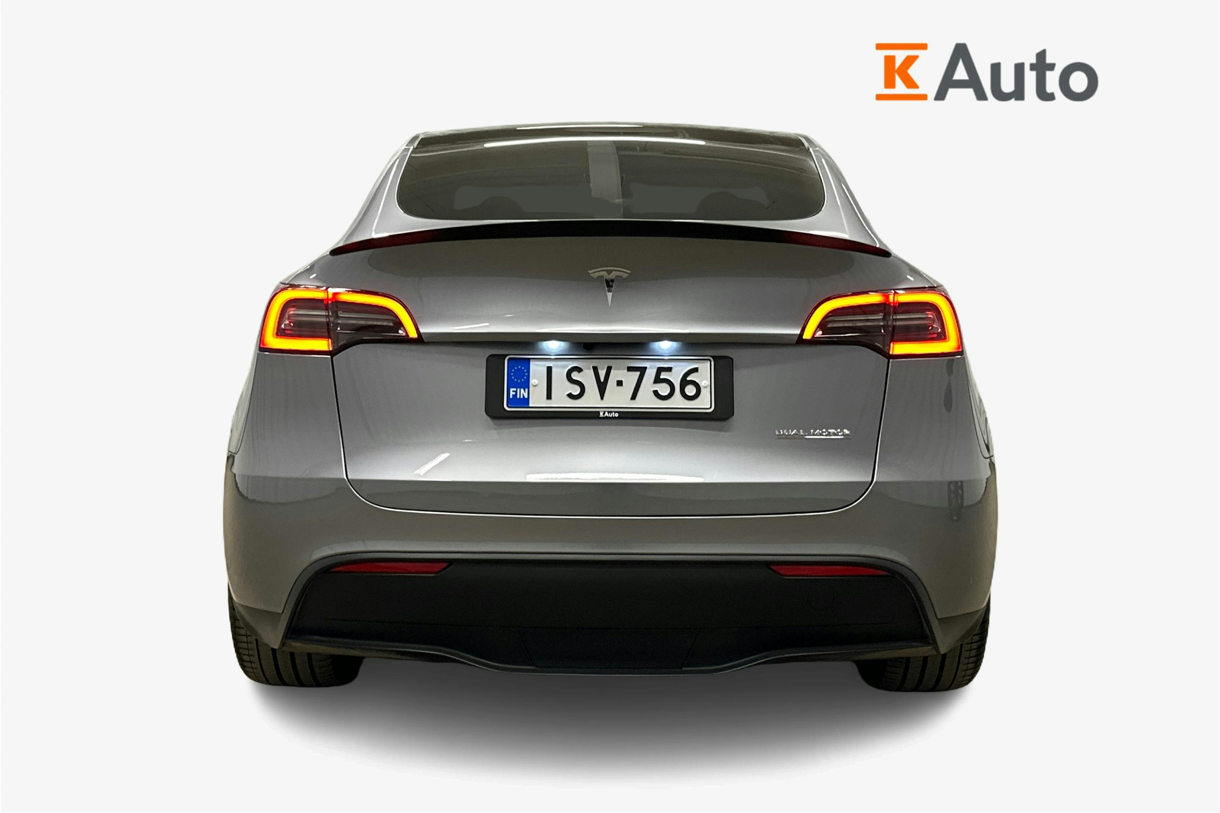 harmaa Tesla Model Y 2023 kuva 3.