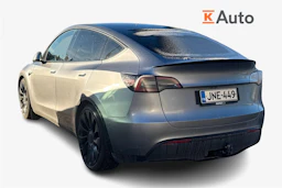 harmaa Tesla Model Y 2023 kuva 2.