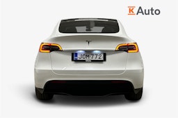 valkoinen Tesla Model Y 2023 kuva 3.