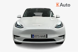 valkoinen Tesla Model Y 2023 kuva 4.