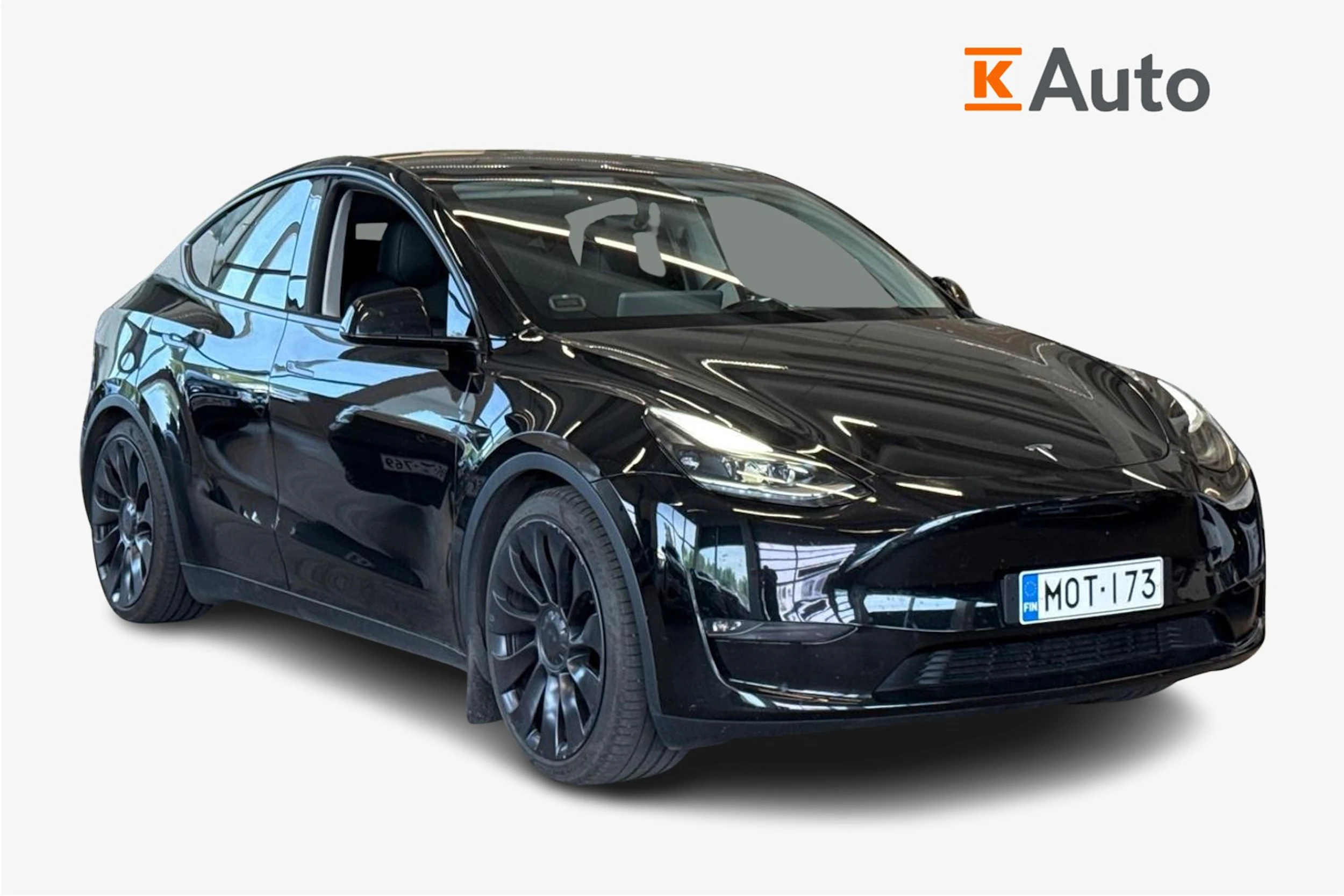 musta Tesla Model Y 2023 kuva 1.