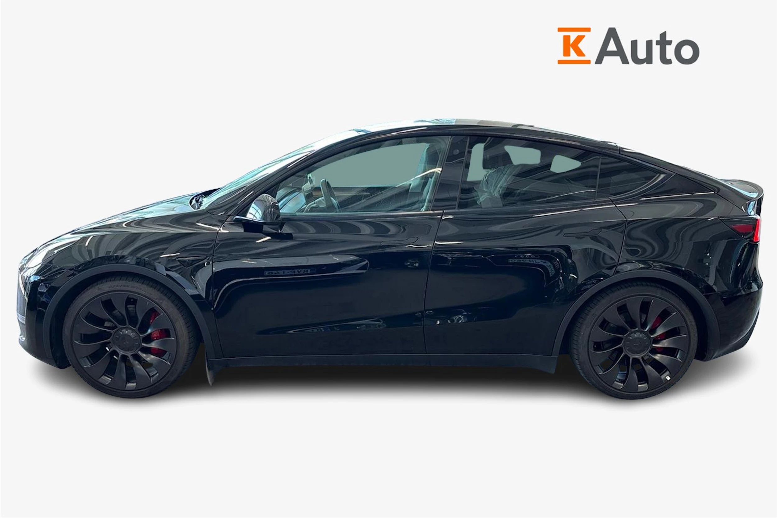musta Tesla Model Y 2023 kuva 5.