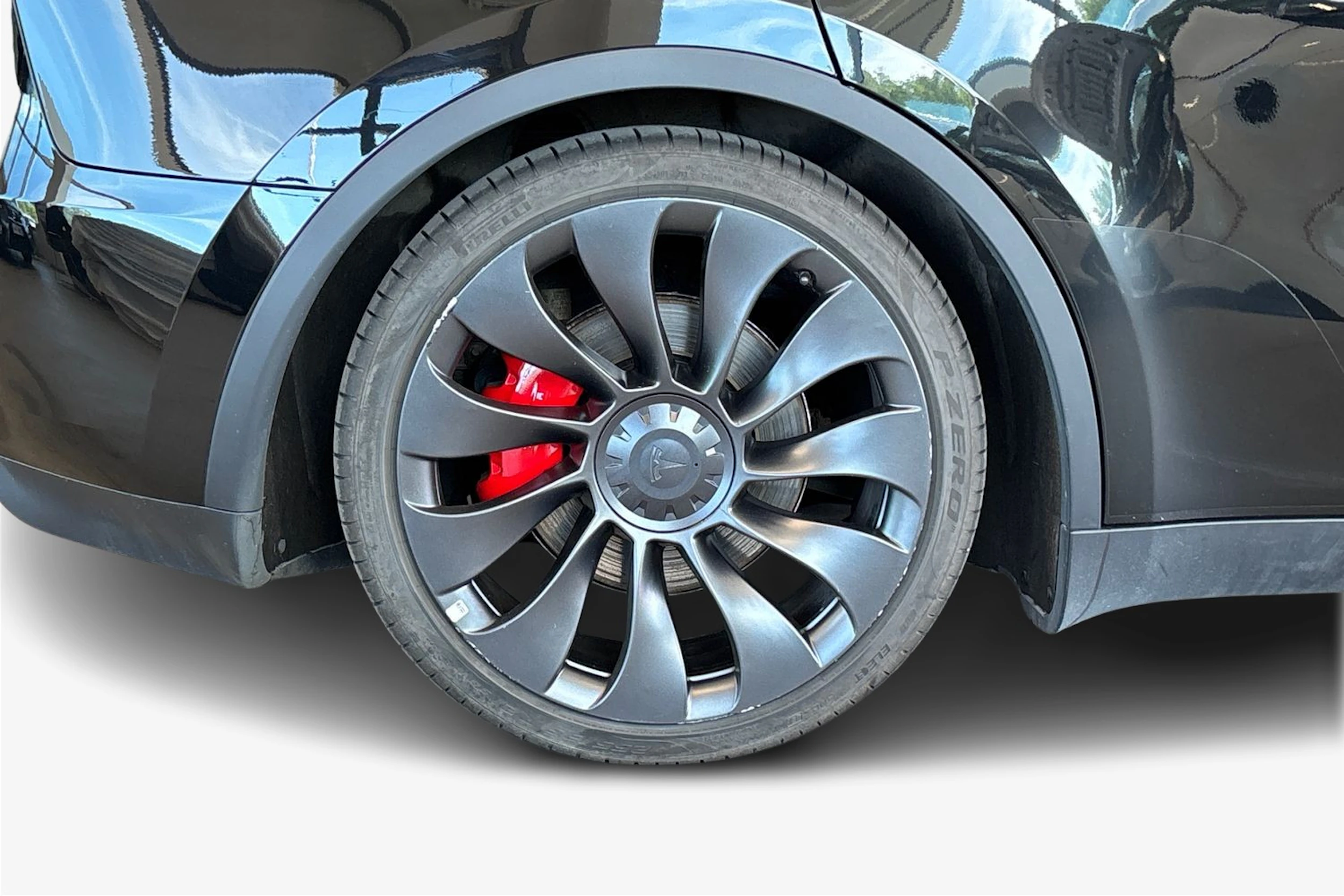 musta Tesla Model Y 2023 kuva 9.