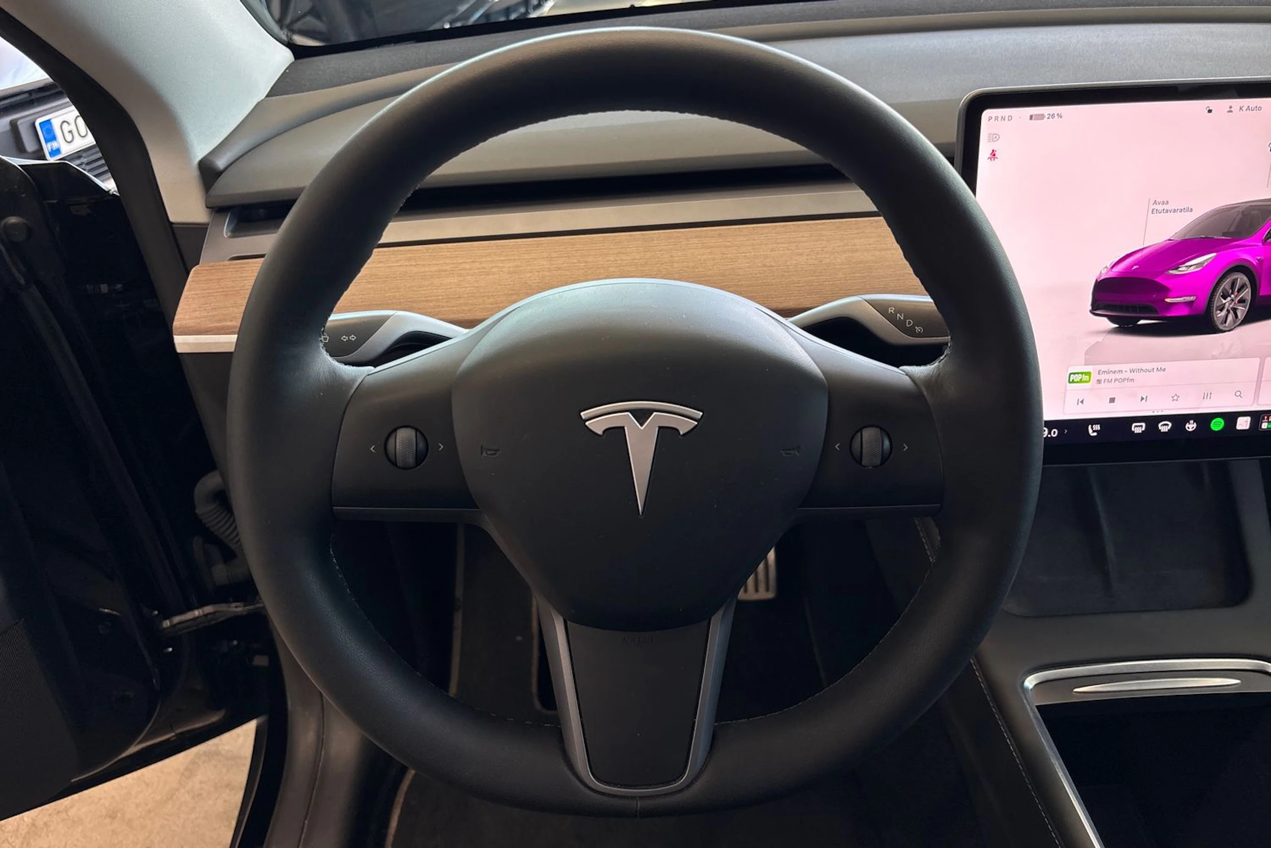 musta Tesla Model Y 2023 kuva 40.