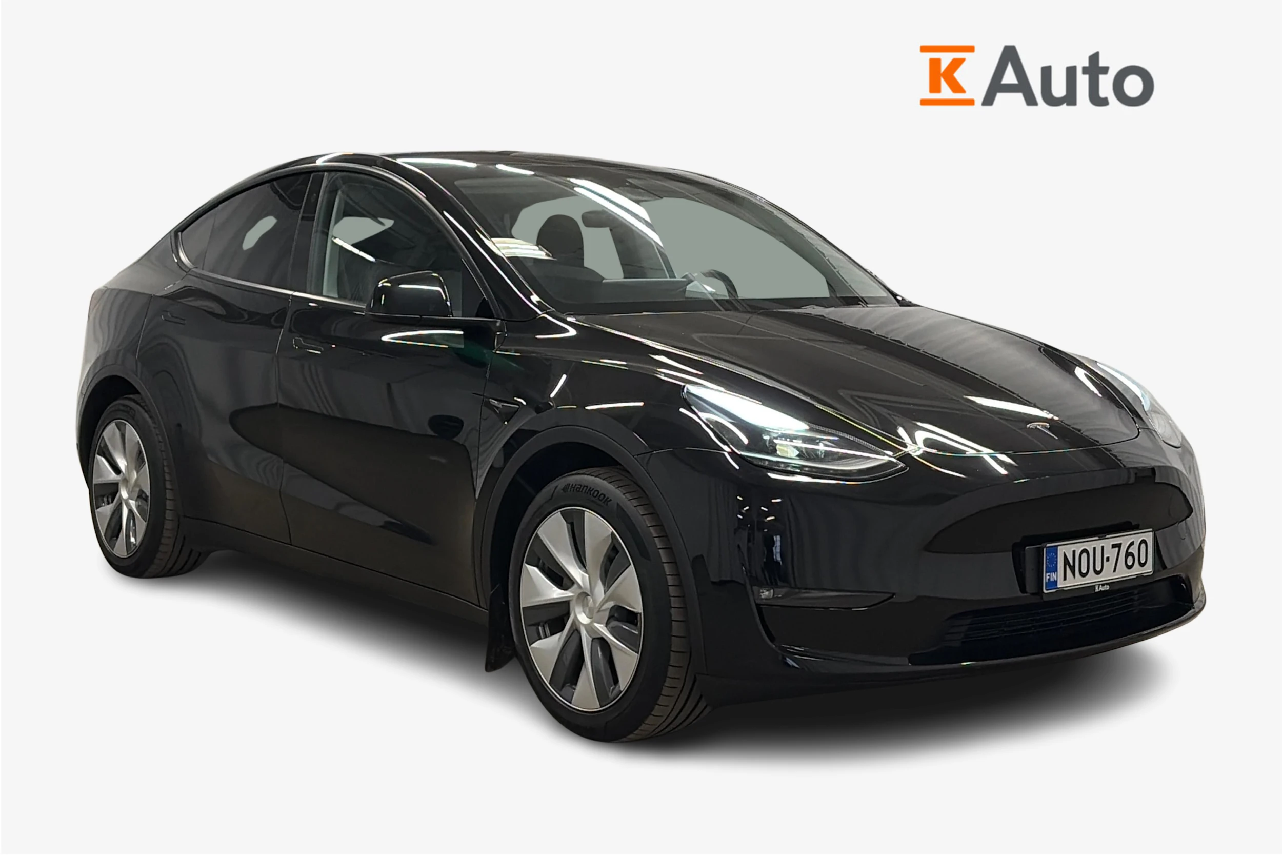 musta Tesla Model Y 2023 kuva 1.