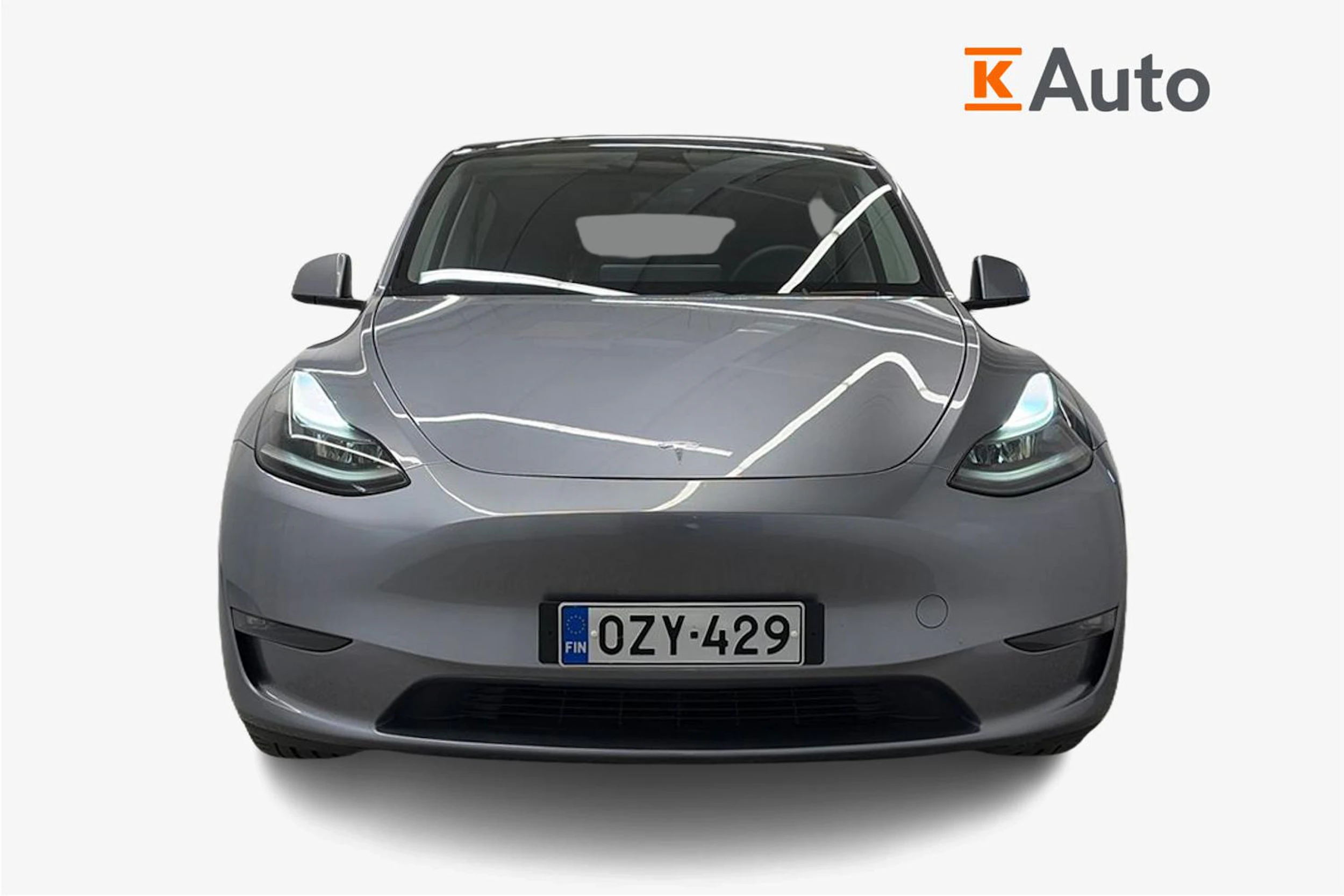 harmaa Tesla Model Y 2023 kuva 4.