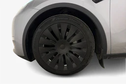 harmaa Tesla Model Y 2023 kuva 9.
