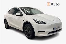 valkoinen Tesla Model Y 2023 kuva 1.
