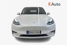 valkoinen Tesla Model Y 2023 kuva 5.