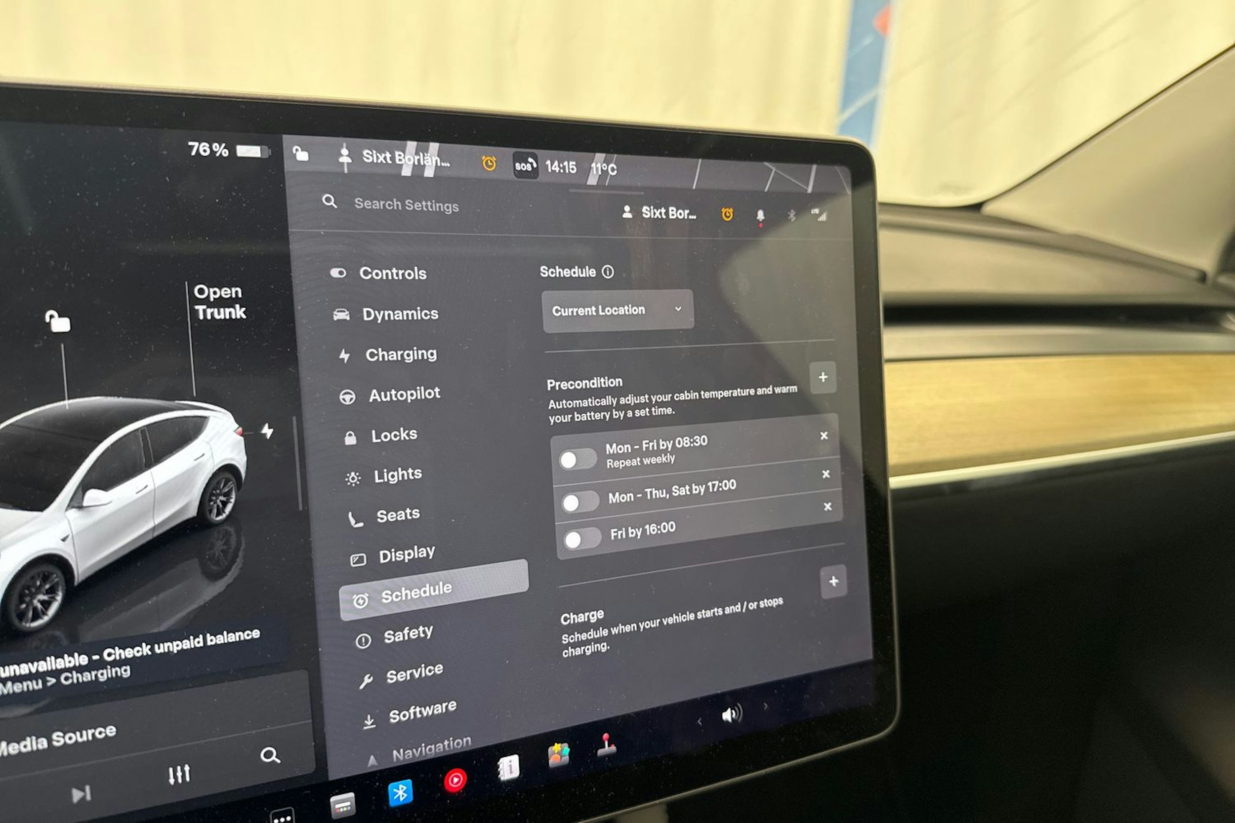 valkoinen Tesla Model Y 2023 kuva 27.