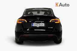 musta Tesla Model Y 2023 kuva 3.