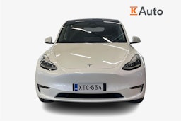 valkoinen Tesla Model Y 2023 kuva 5.
