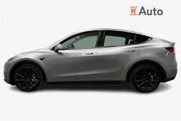 harmaa Tesla Model Y 2023 kuva 7.