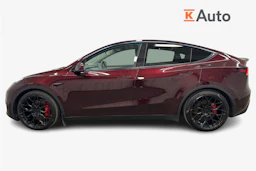 punainen Tesla Model Y 2023 kuva 7.