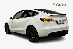 valkoinen Tesla Model Y 2023 kuva 3.