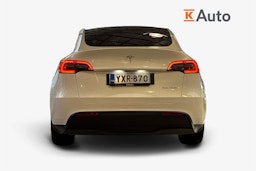 valkoinen Tesla Model Y 2023 kuva 3.