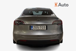 harmaa Tesla Model Y 2023 kuva 3.