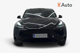 musta Tesla Model Y 2023 kuva 5.