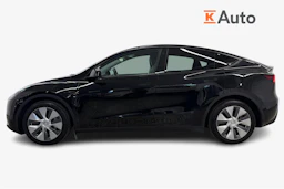 musta Tesla Model Y 2023 kuva 7.