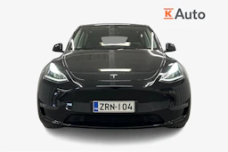 musta Tesla Model Y 2023 kuva 5.