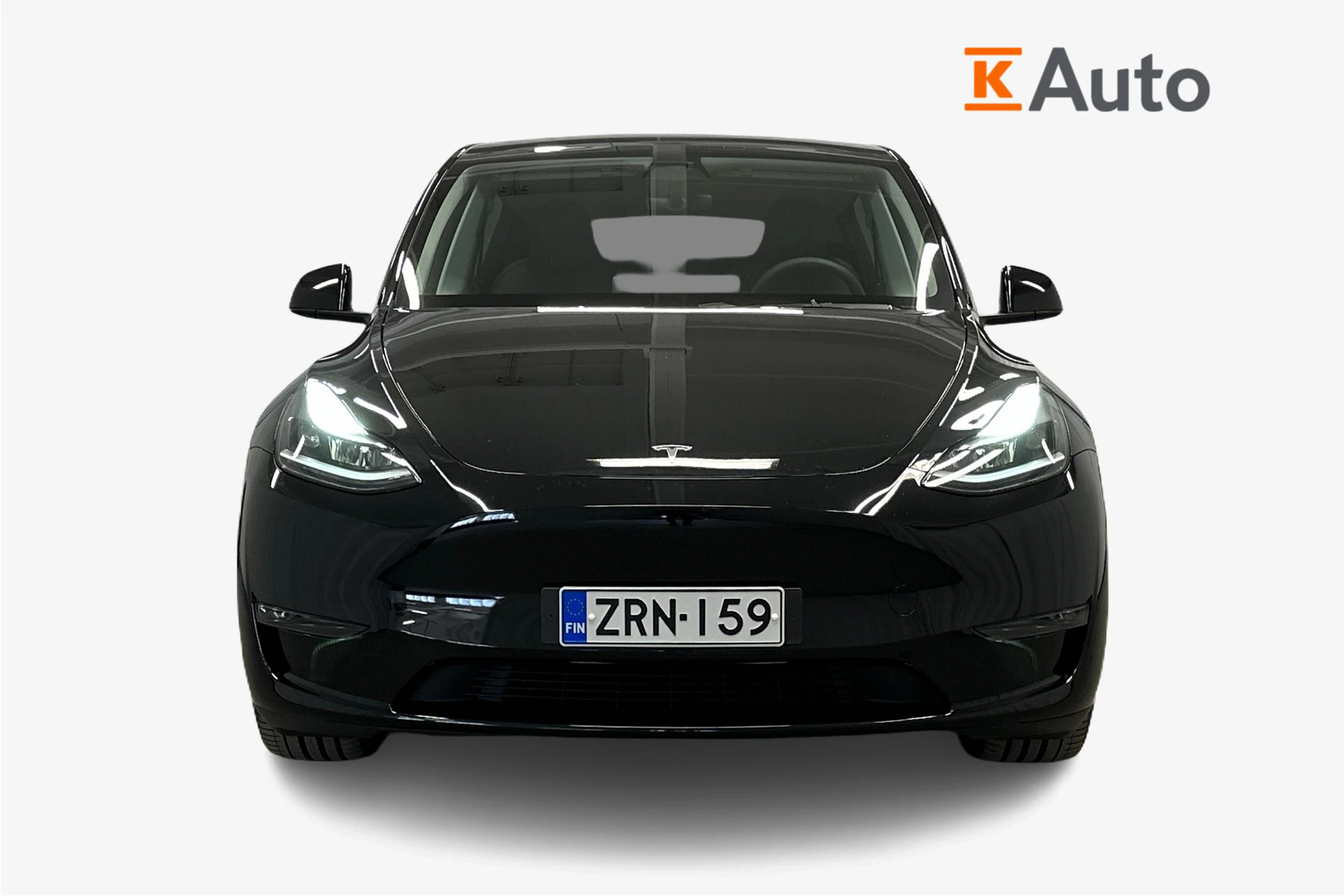musta Tesla Model Y 2023 kuva 5.