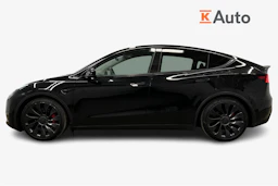 musta Tesla Model Y 2023 kuva 7.